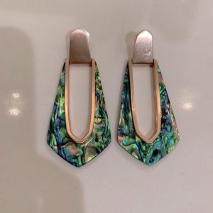 Kendra Scott, used but in good condition